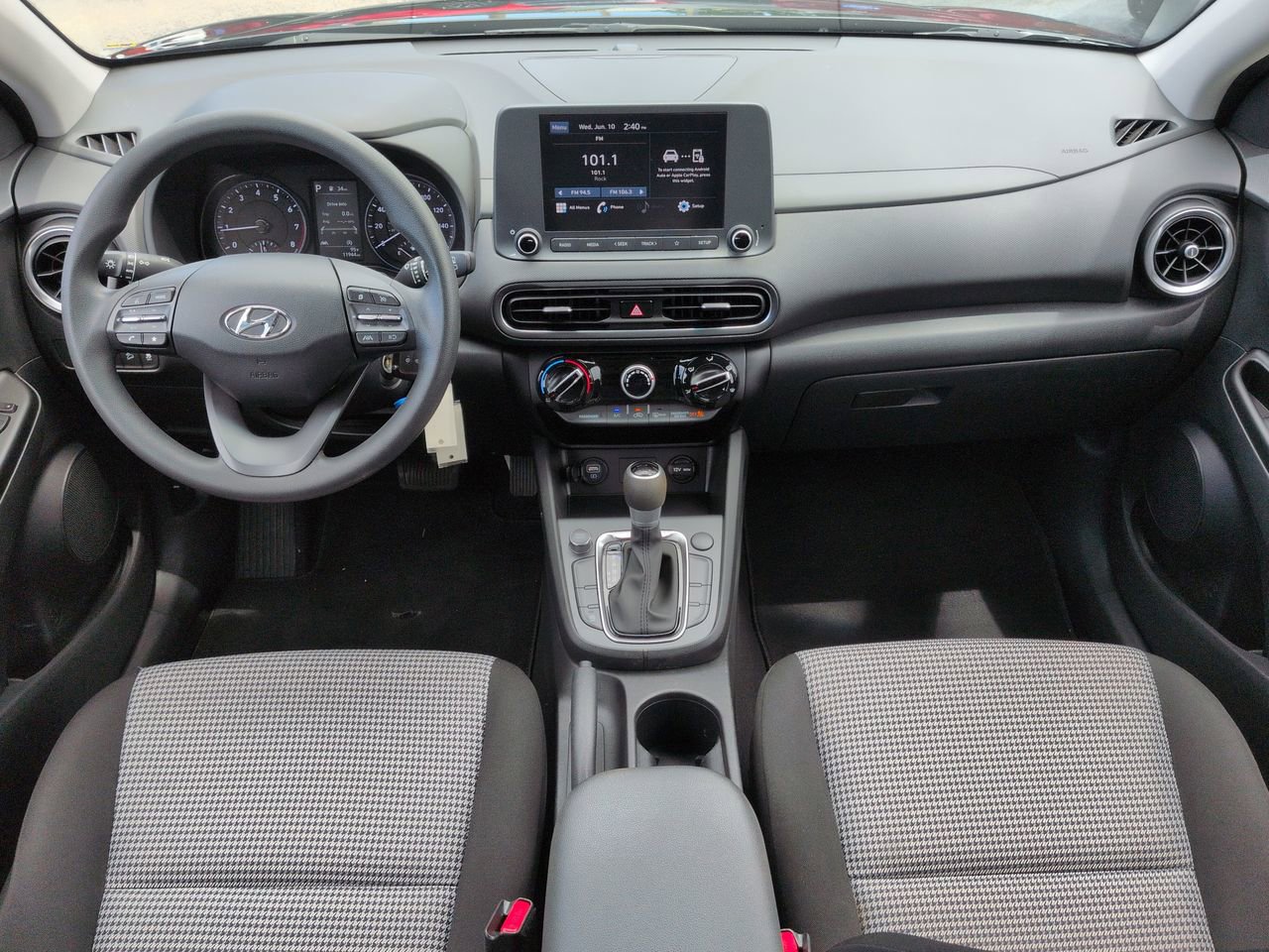 2023 Hyundai Kona SE - Photo 15