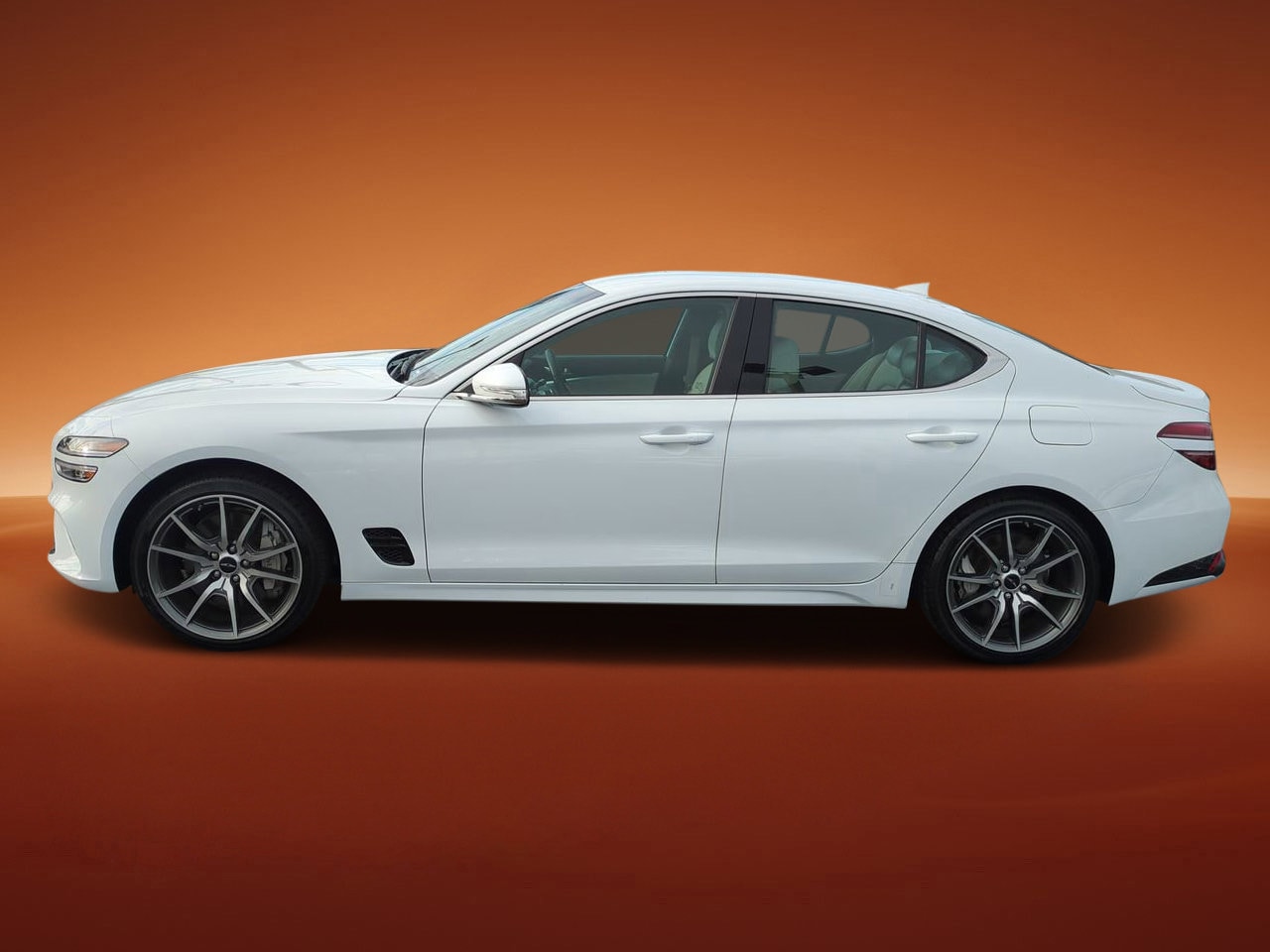 2025 GENESIS G70 Standard - Photo 6
