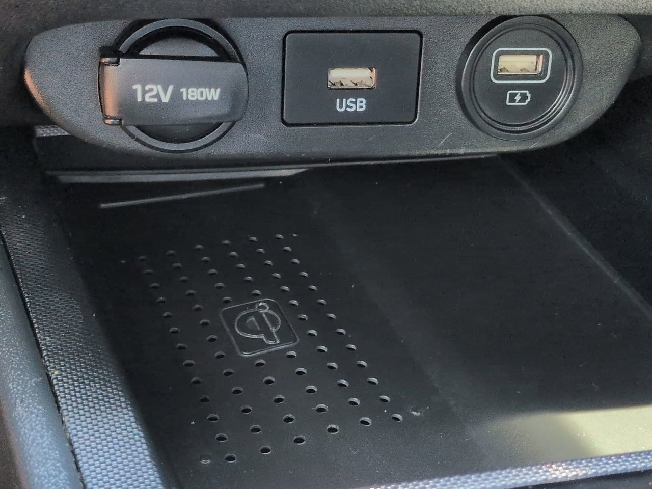 2021 Hyundai Elantra SEL - Photo 20