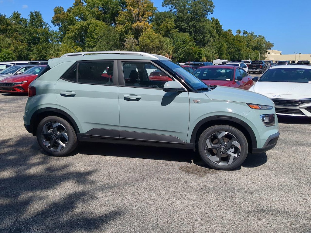 New 2026 Hyundai Venue SEL SUV