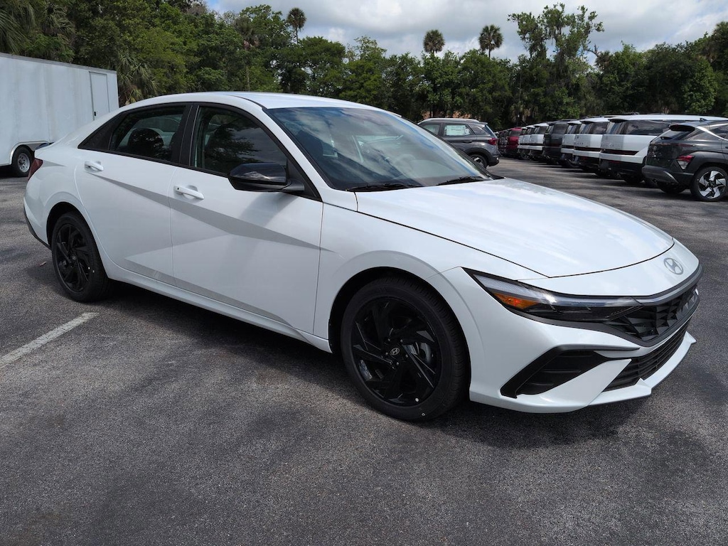 New 2026 Hyundai Elantra SEL Sport Sedan