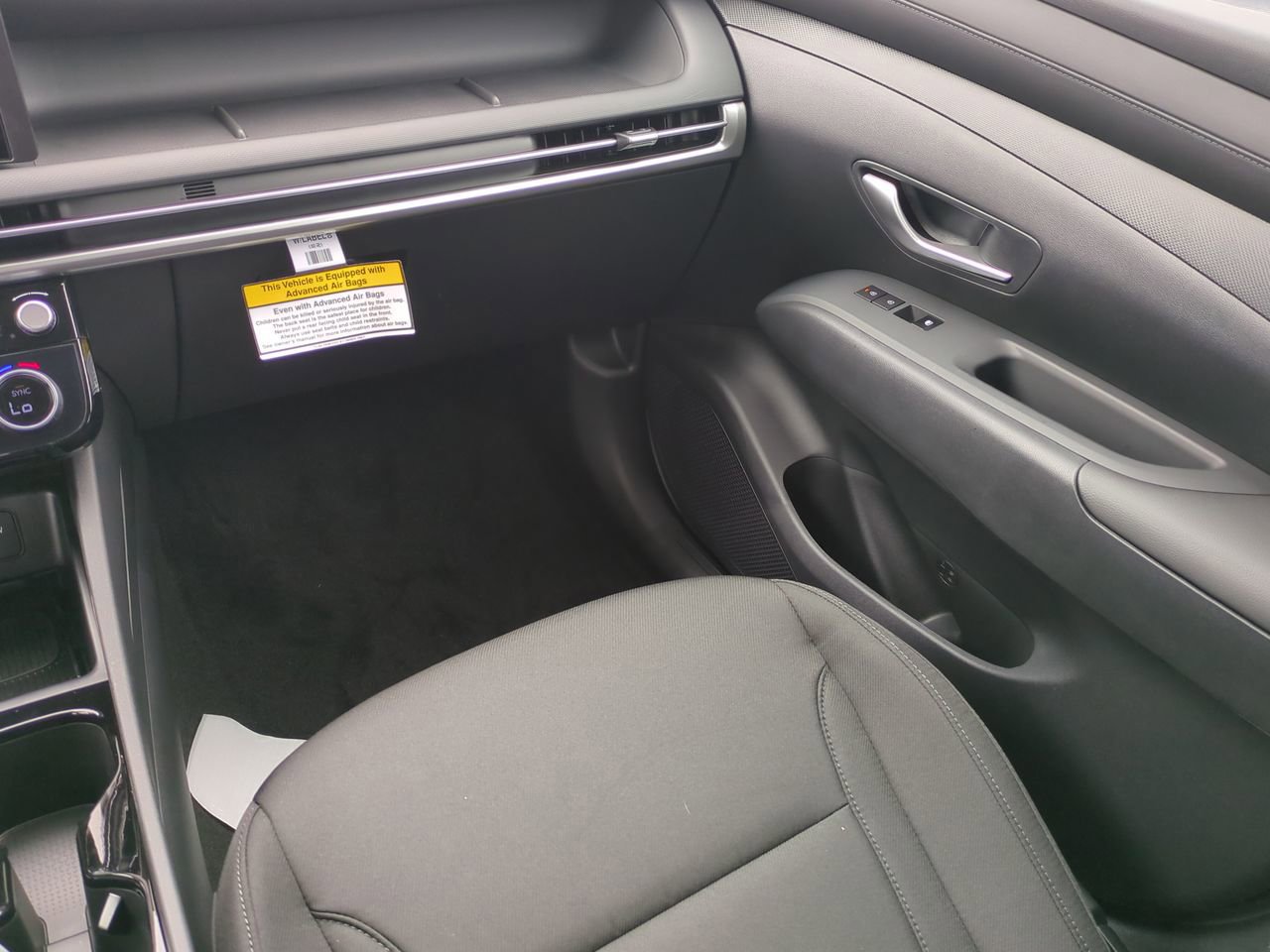 2025 Hyundai Tucson SEL - Photo 16