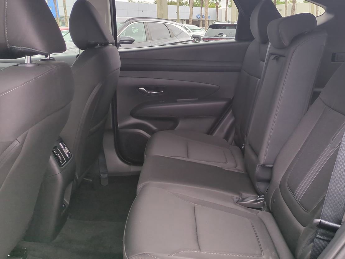 2025 Hyundai Tucson SEL - Photo 13