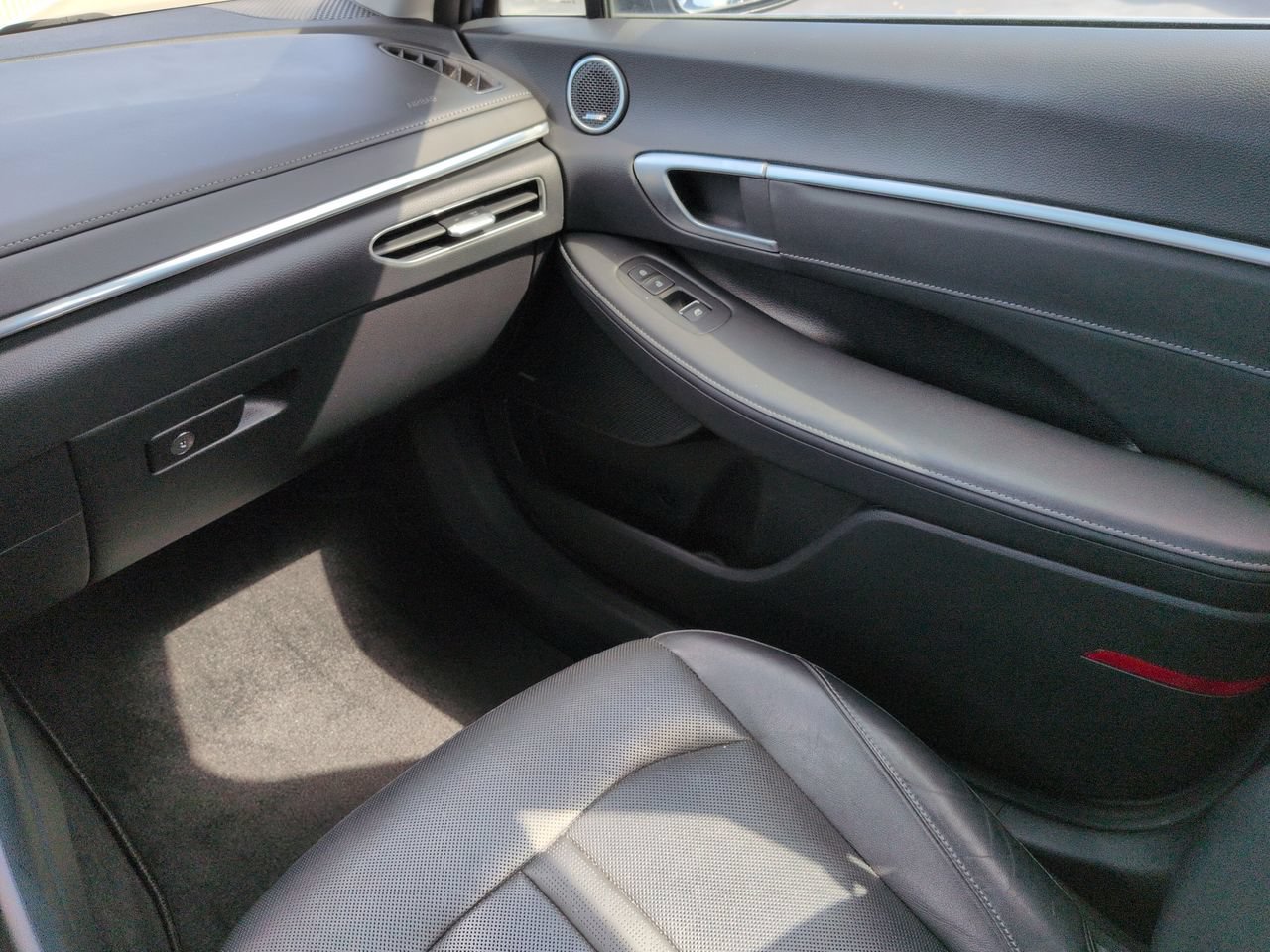 2021 Hyundai Sonata Limited - Photo 16