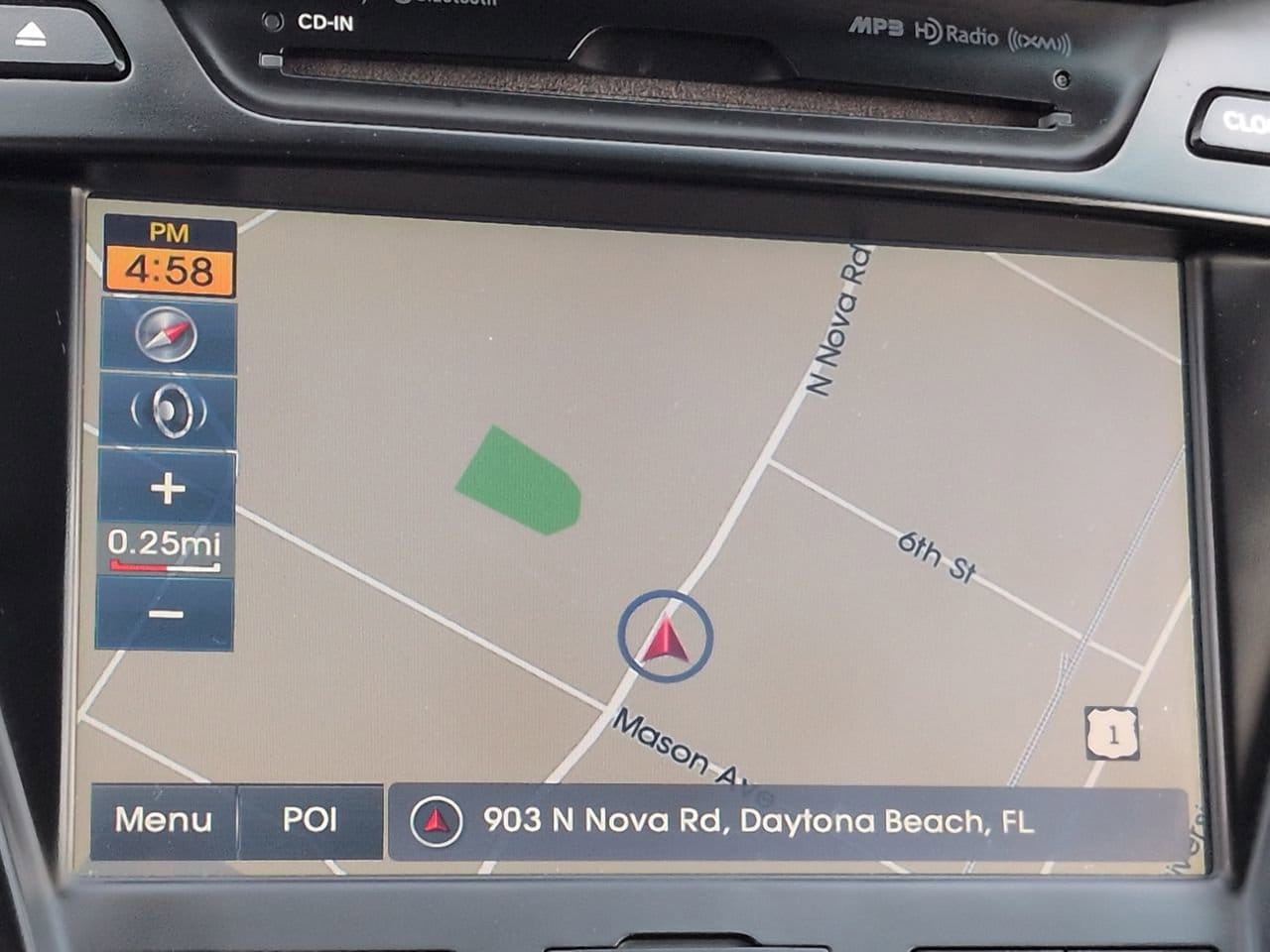 2013 Hyundai Santa Fe Sport 2.0T - Photo 22