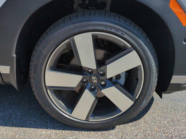 2026 Hyundai Santa Fe Limited - Photo 11