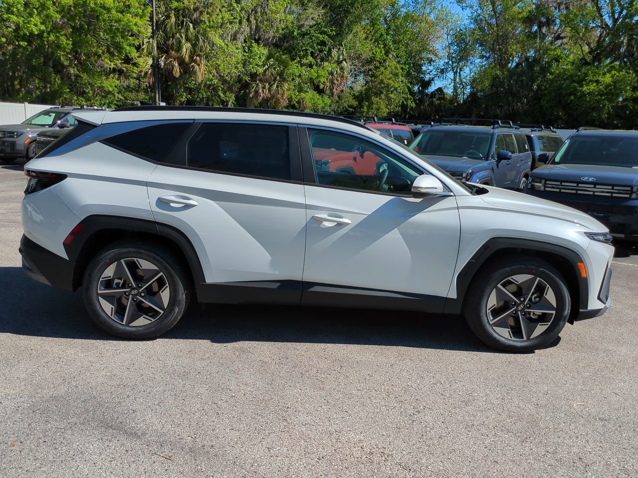 2025 Hyundai Tucson SEL Convenience - Photo 3