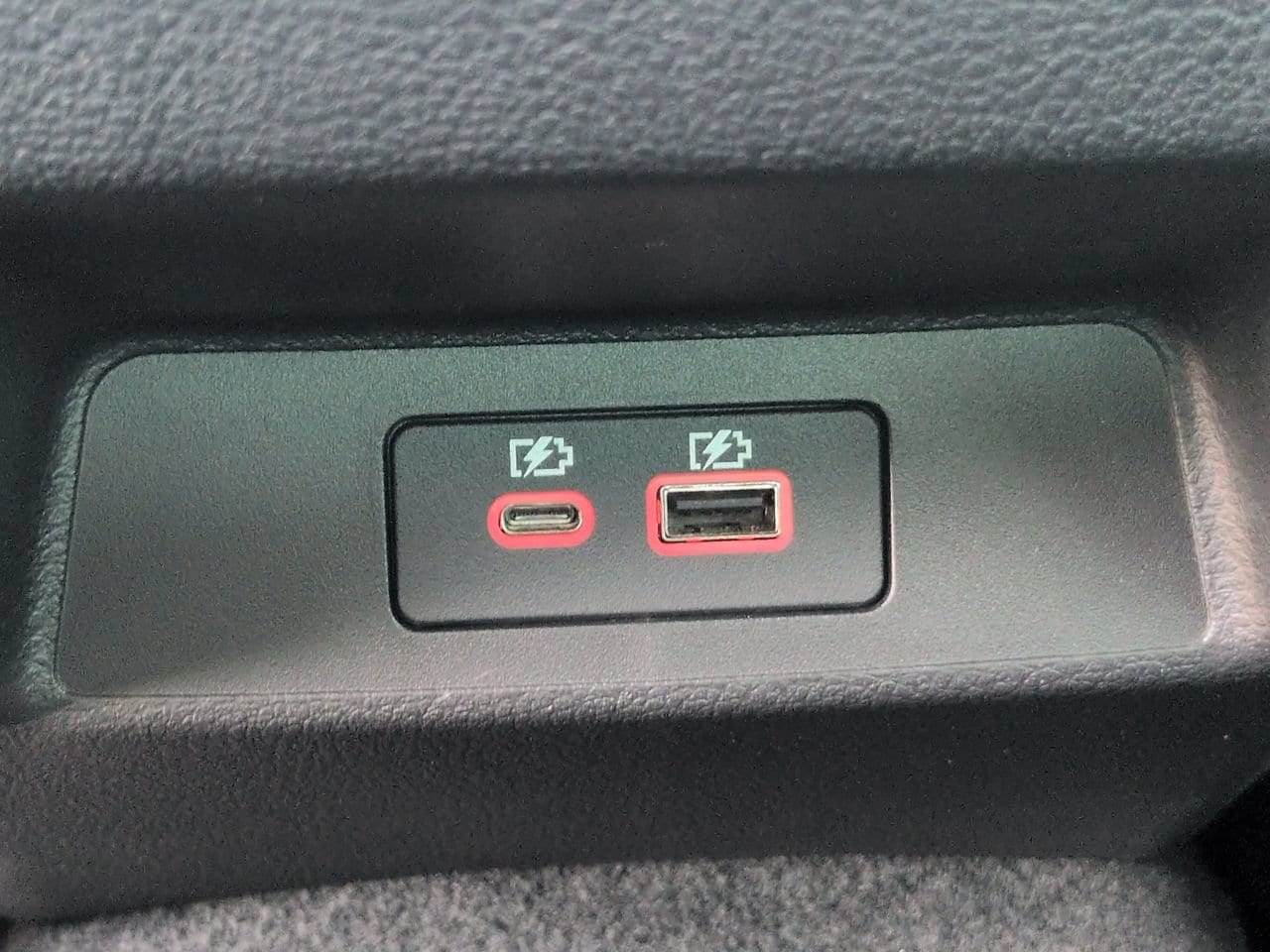 2019 Nissan Altima SV - Photo 13