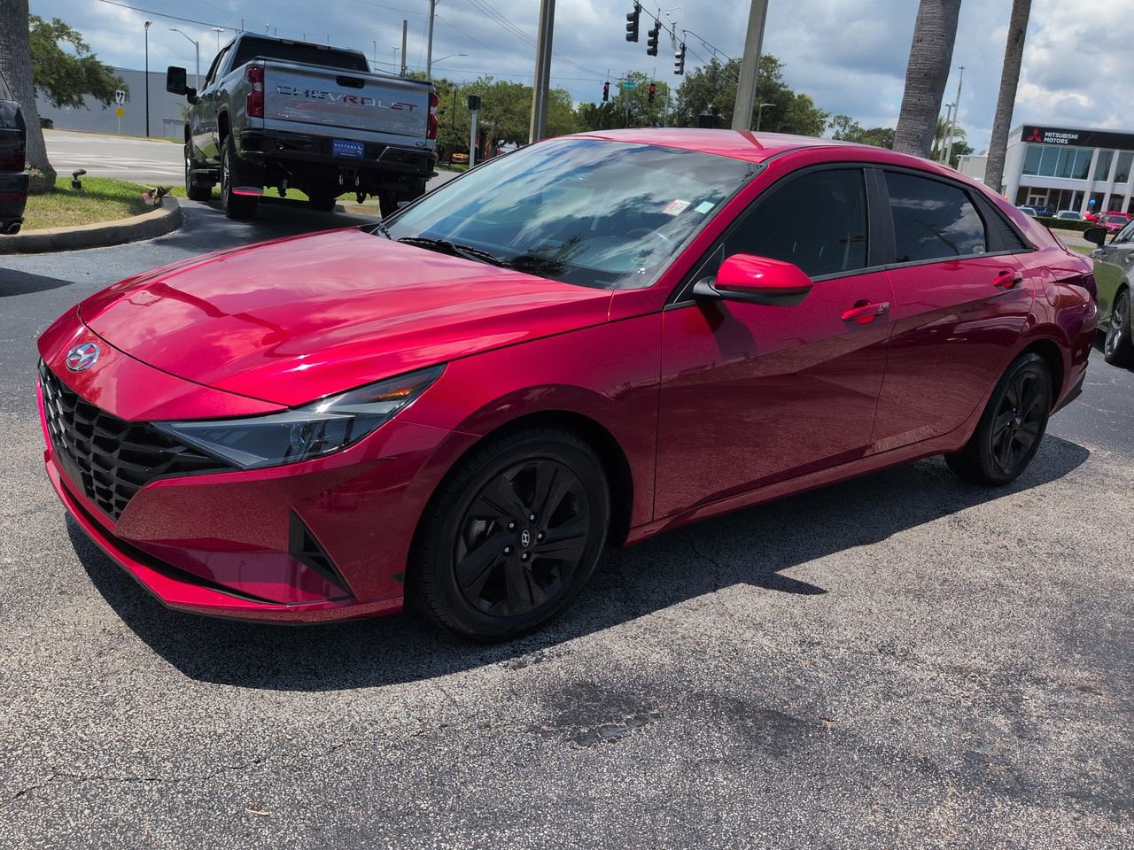 2021 Hyundai Elantra SEL - Photo 8
