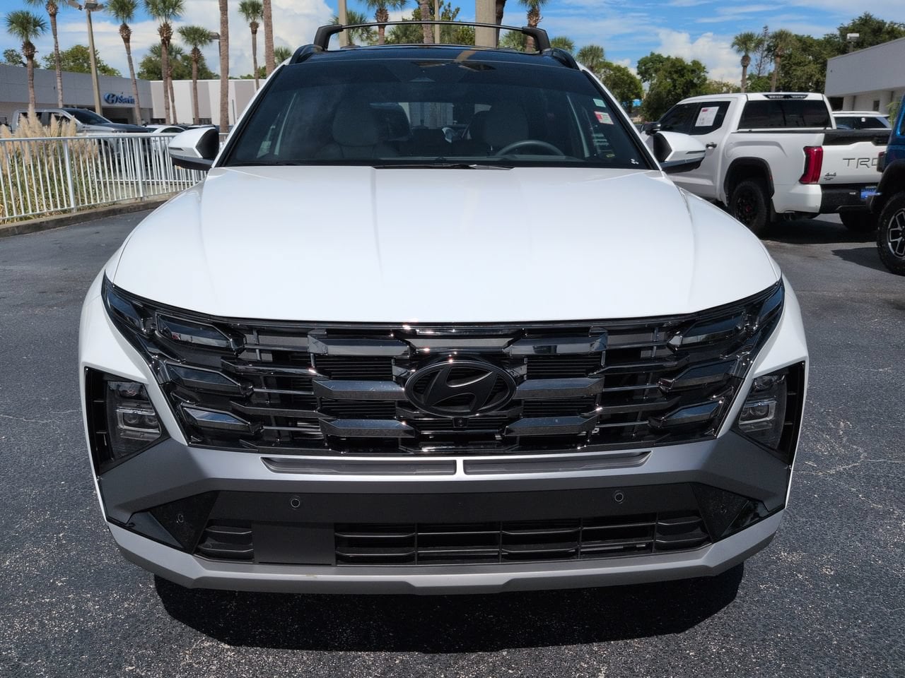2026 Hyundai Tucson Limited - Photo 9