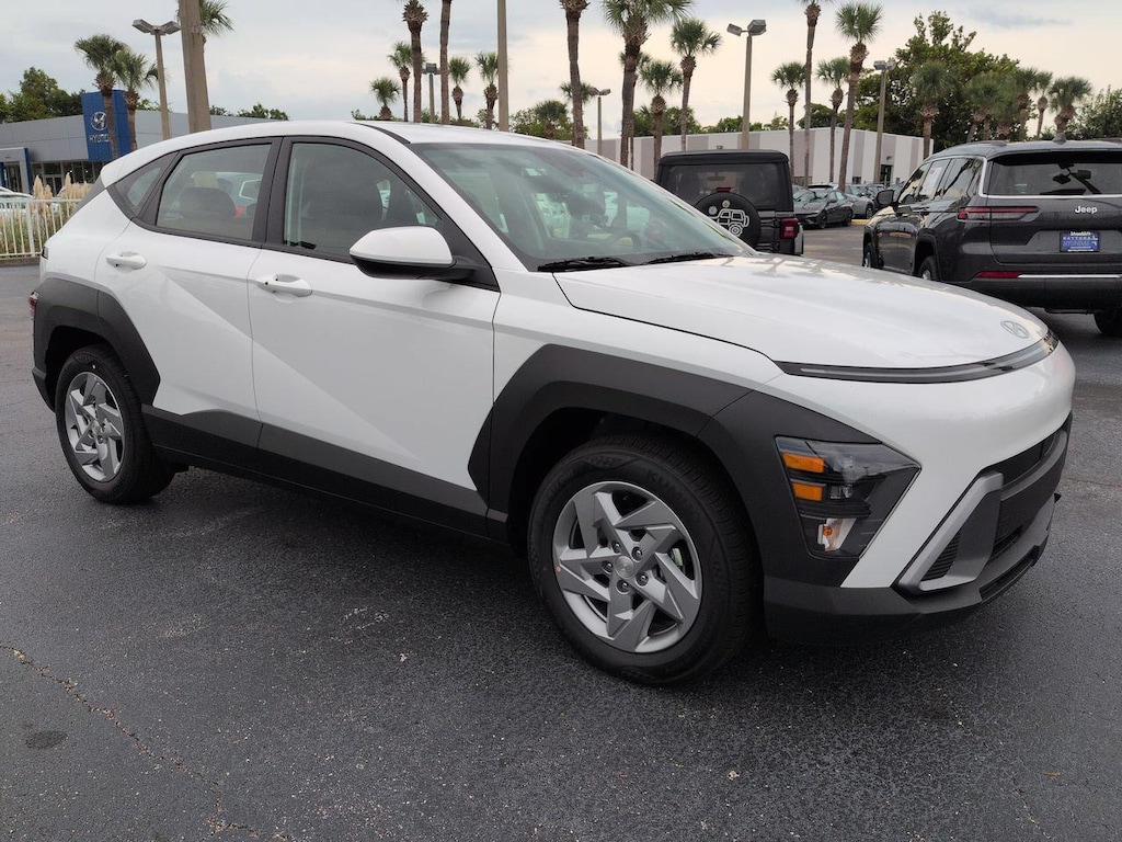 New 2027 Hyundai Kona SE FWD SUV