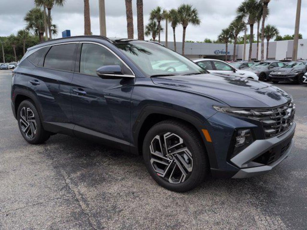 New 2026 Hyundai Tucson Limited FWD SUV