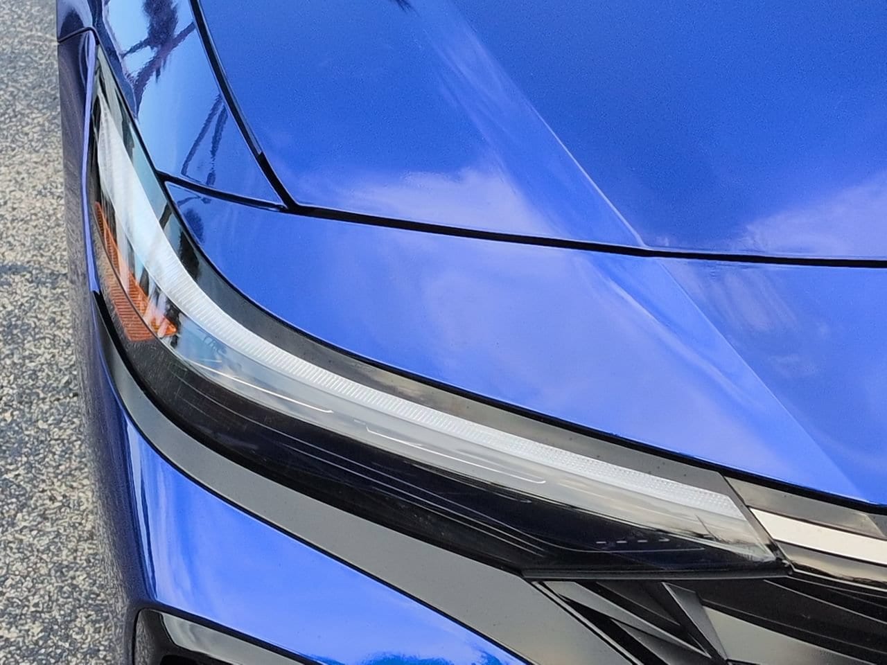 2024 Hyundai Elantra Limited - Photo 10
