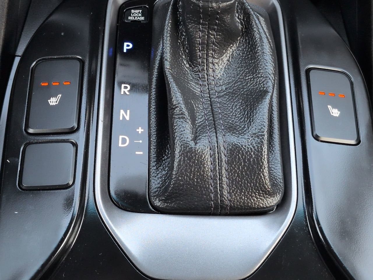 2013 Hyundai Santa Fe Sport 2.0T - Photo 24