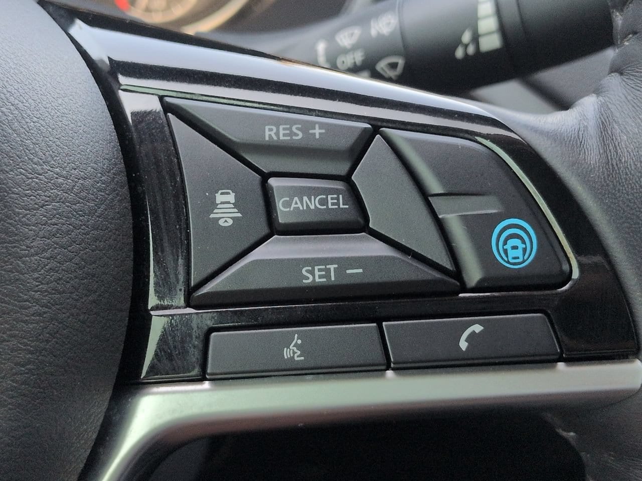 2019 Nissan Altima SV - Photo 25