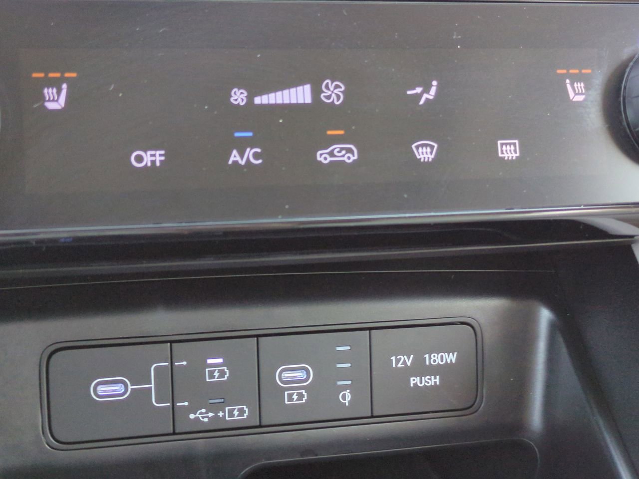 2025 Hyundai Tucson SEL Convenience - Photo 24
