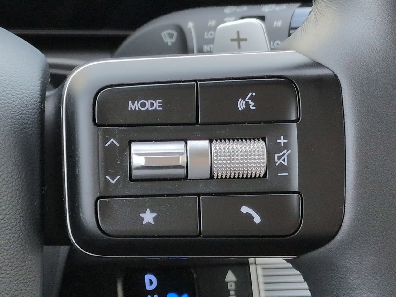 2025 Hyundai Santa Fe XRT - Photo 27