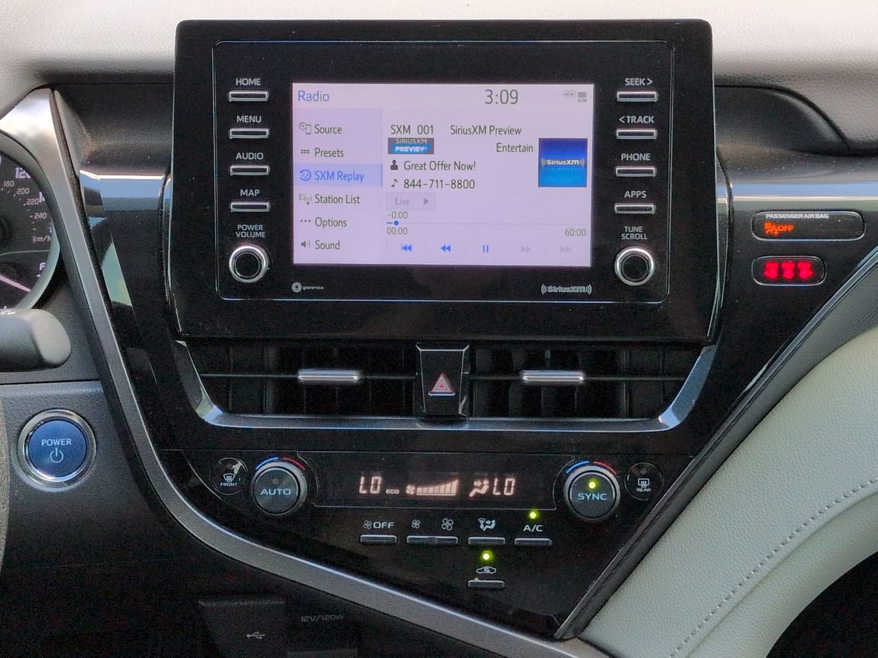 2024 Toyota Camry LE - Photo 17
