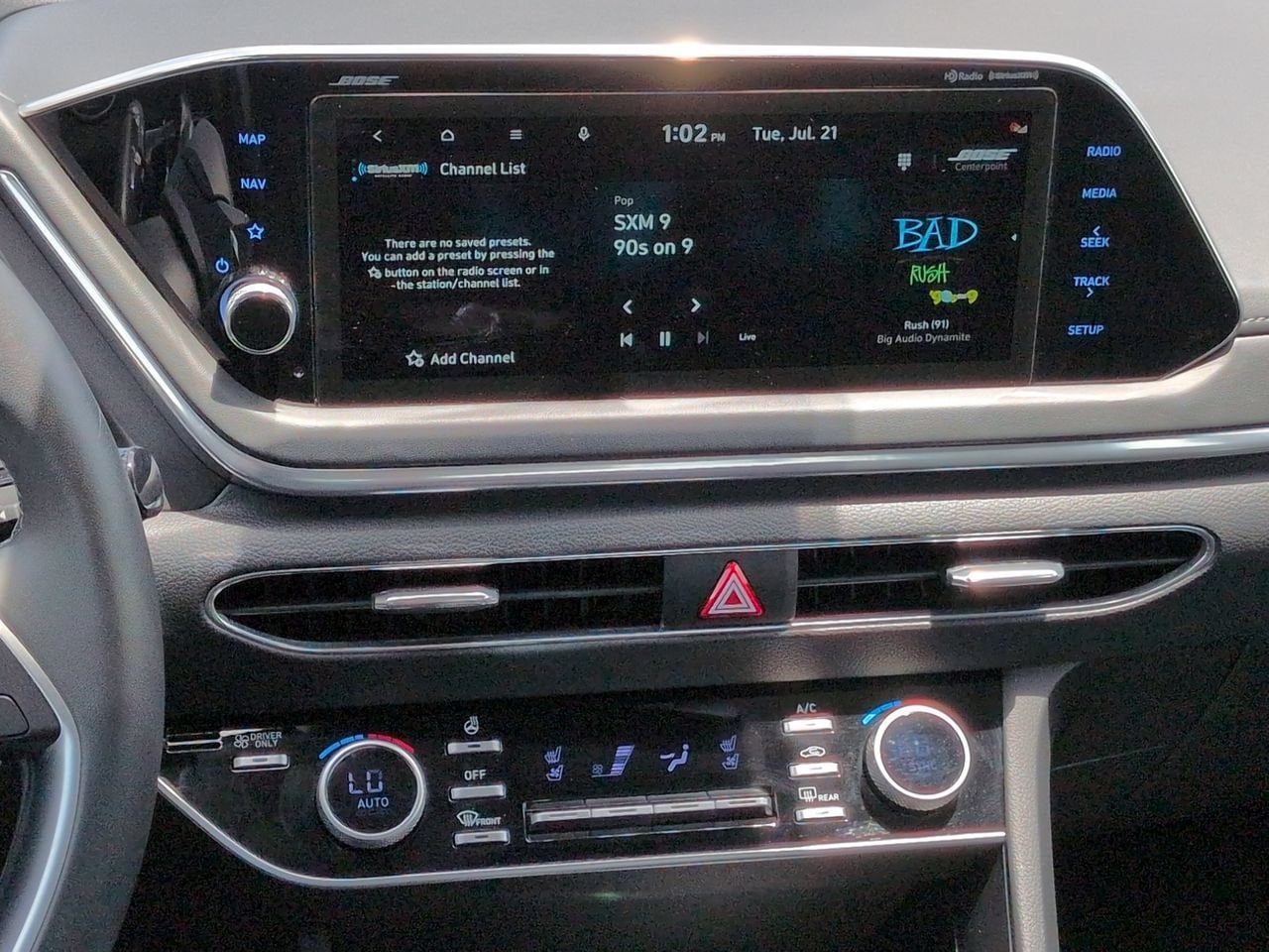 2023 Hyundai Sonata Hybrid Limited - Photo 17