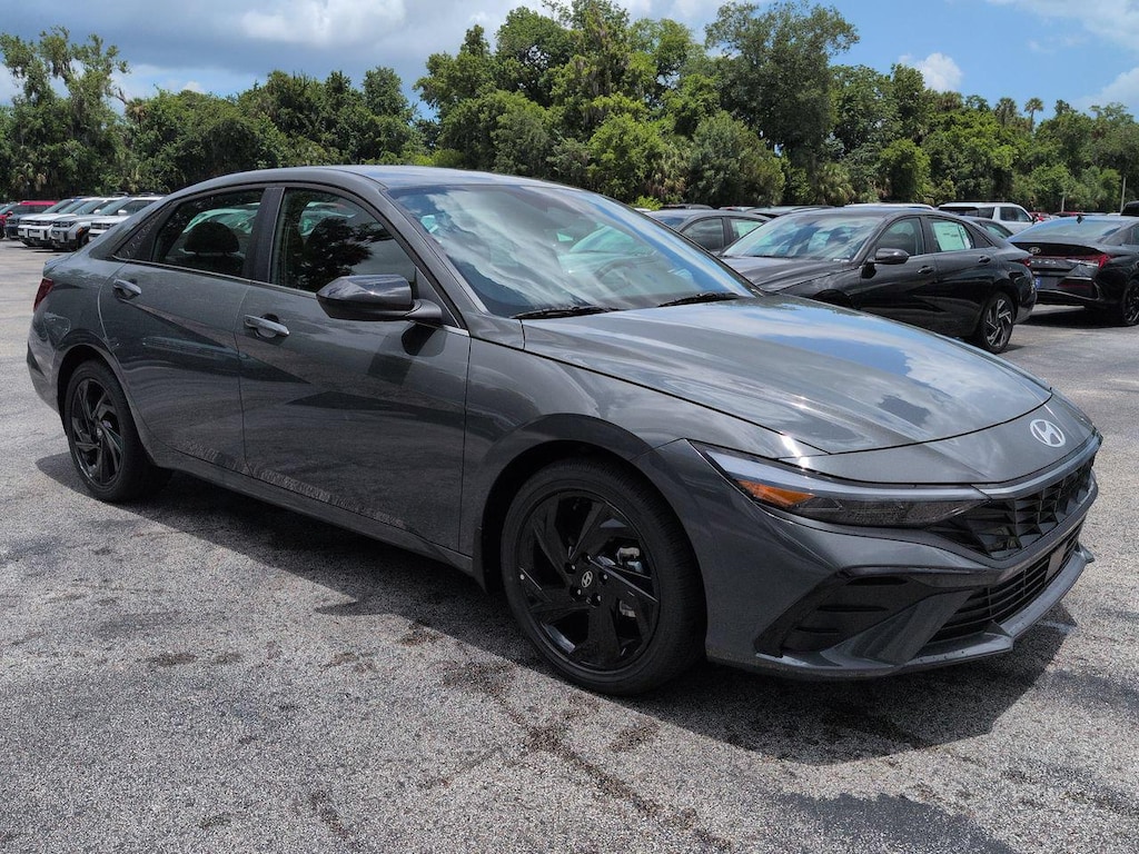 New 2026 Hyundai Elantra SEL Sport Premium Sedan