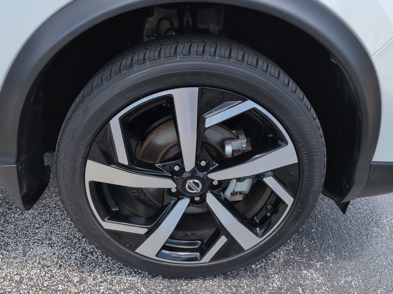 2022 Nissan Rogue Sport SL - Photo 11