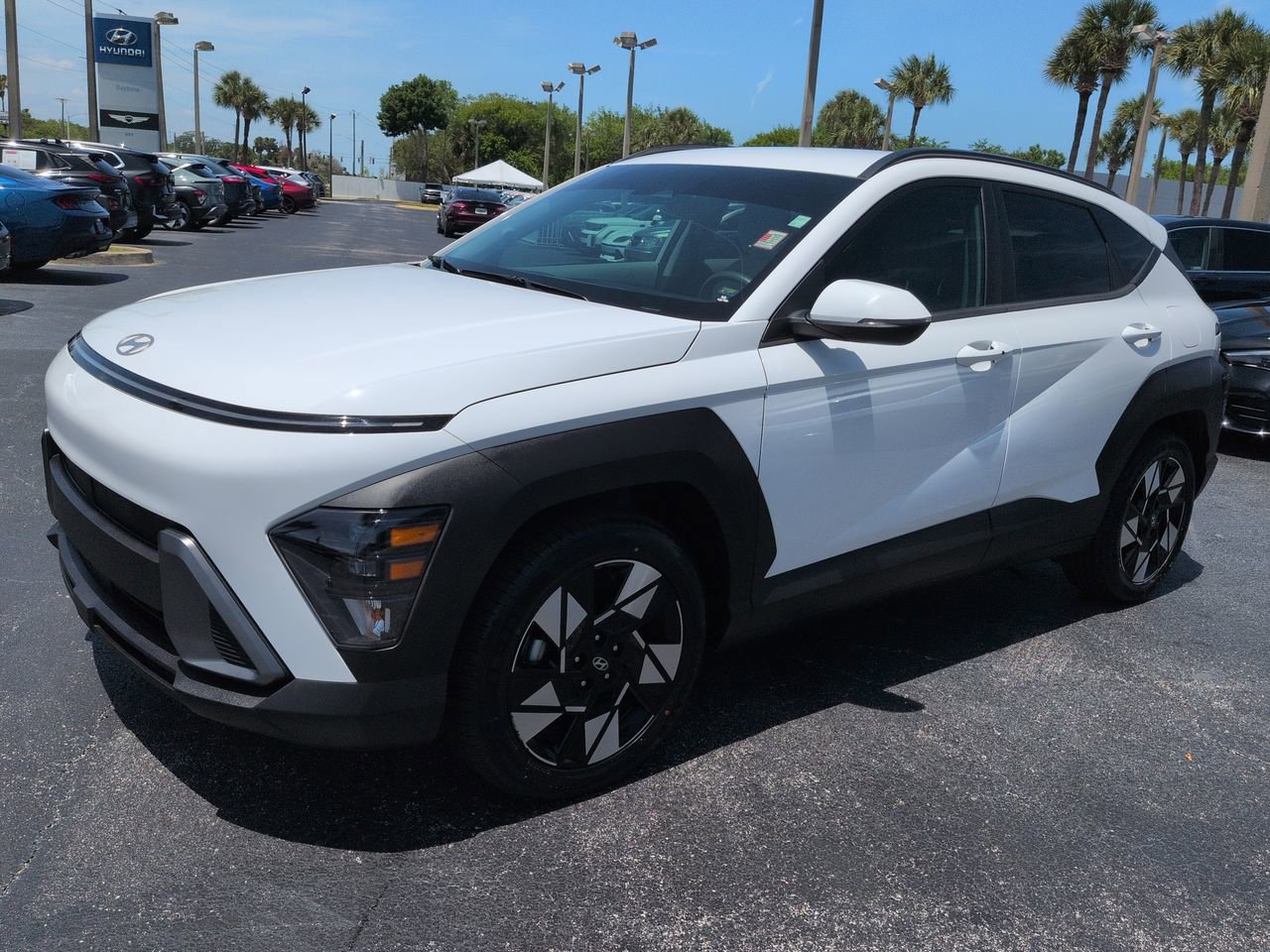 2024 Hyundai Kona SEL - Photo 8