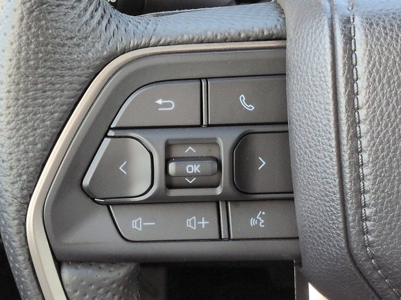 2026 Toyota Tacoma TRD Off Road - Photo 23