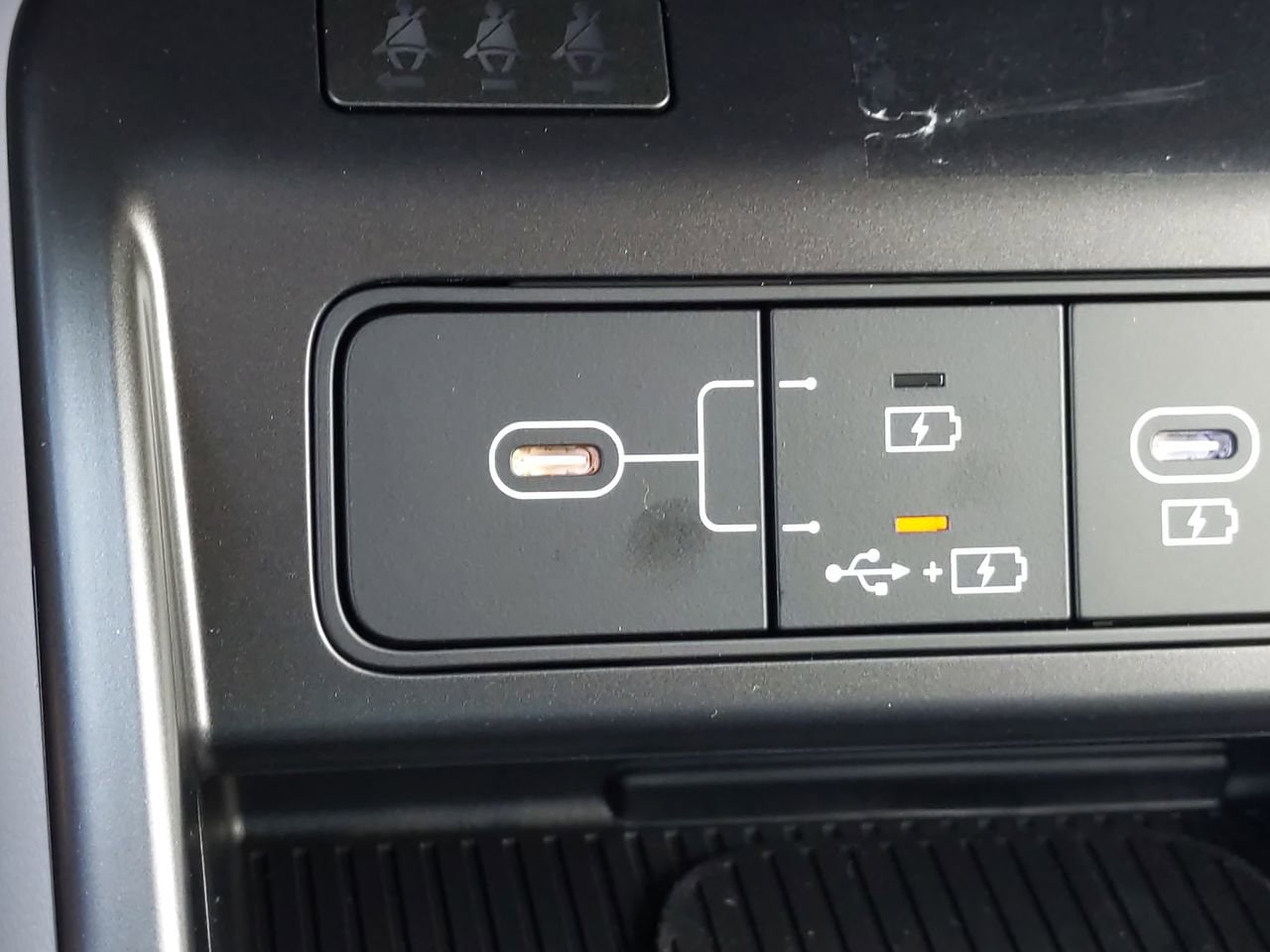 2024 Hyundai Kona Limited - Photo 22
