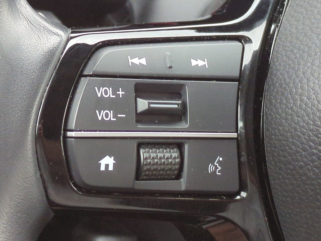 2025 Honda HR-V EX-L - Photo 25