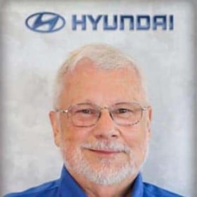 Staff member Gary Keltz from ID_1dd09a