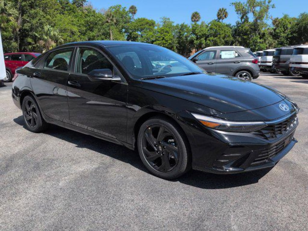 New 2026 Hyundai Elantra SEL Sport Sedan