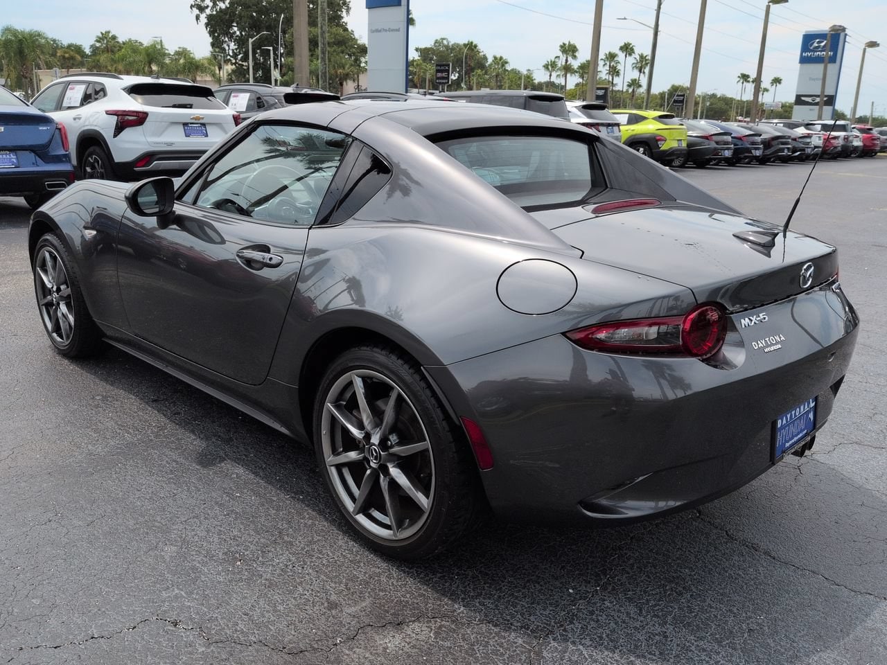 2022 Mazda MX-5 Miata RF Grand Touring - Photo 6