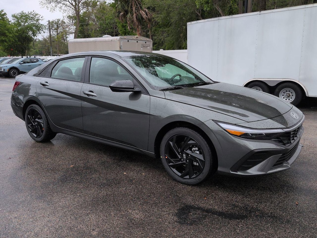 New 2026 Hyundai Elantra SEL Sport Sedan
