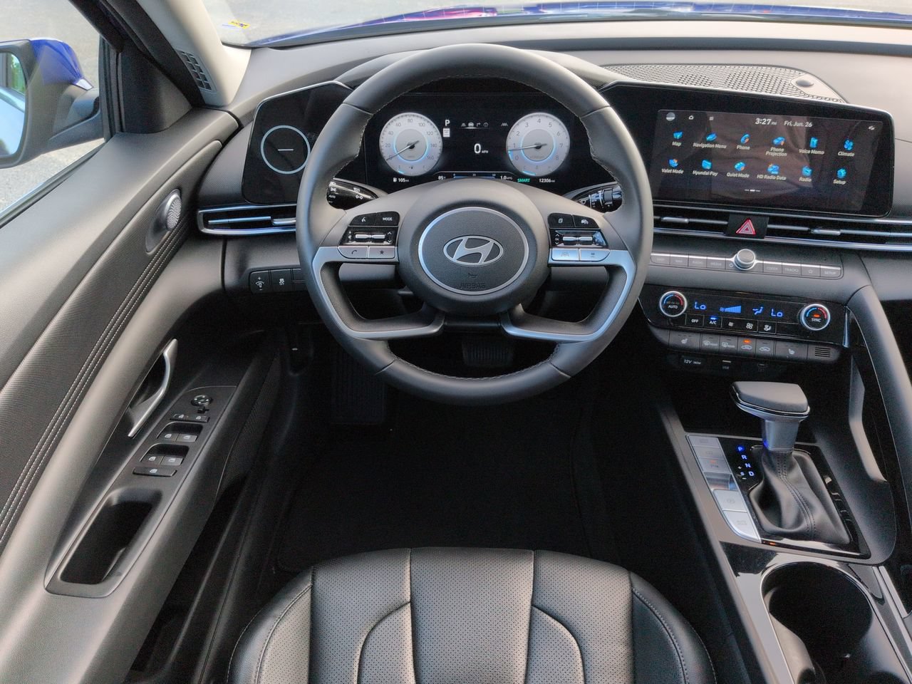2024 Hyundai Elantra Limited - Photo 15