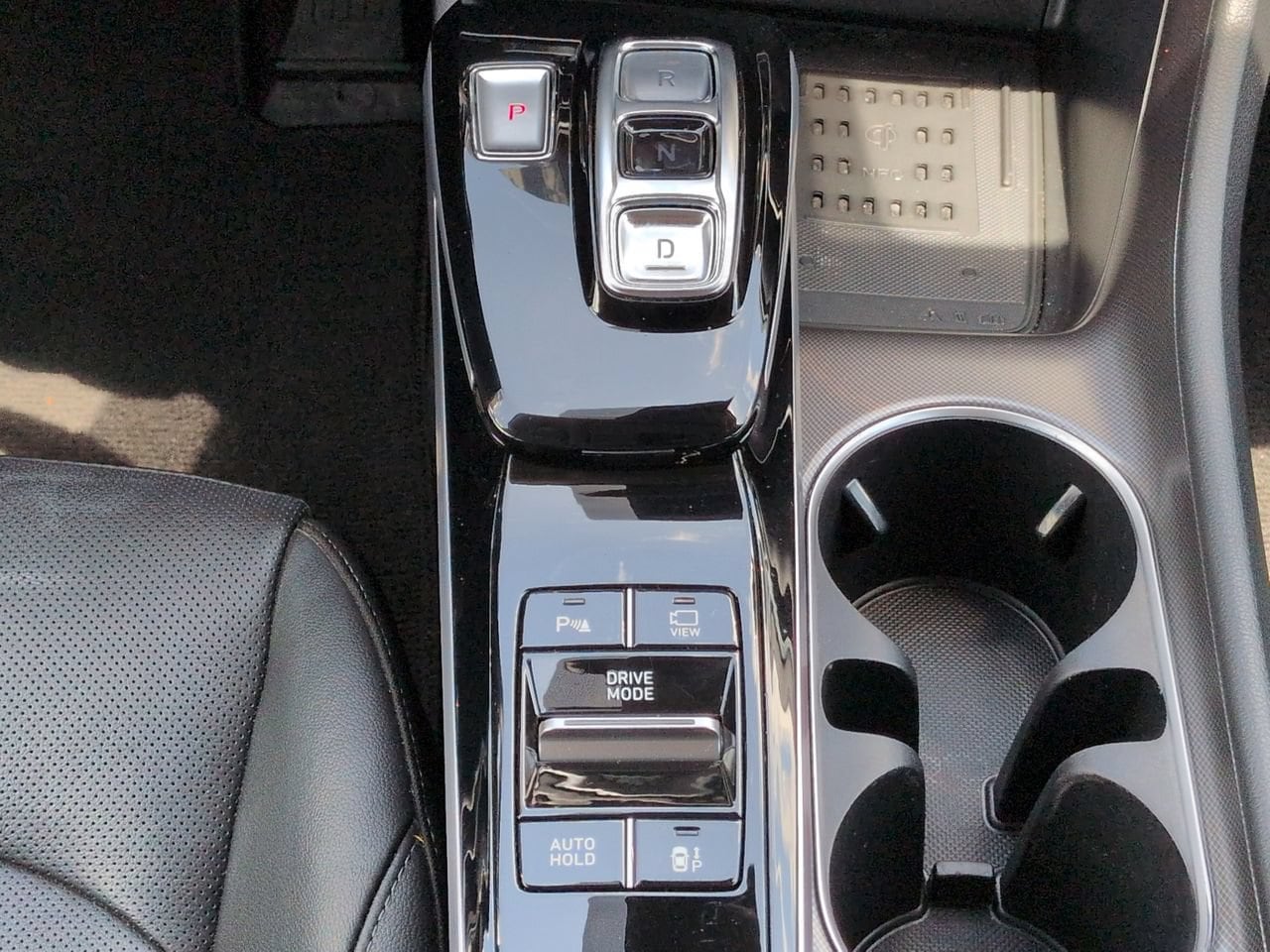 2023 Hyundai Sonata Hybrid Limited - Photo 18