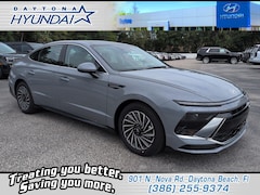 2026 Hyundai Sonata Hybrid SEL Sedan