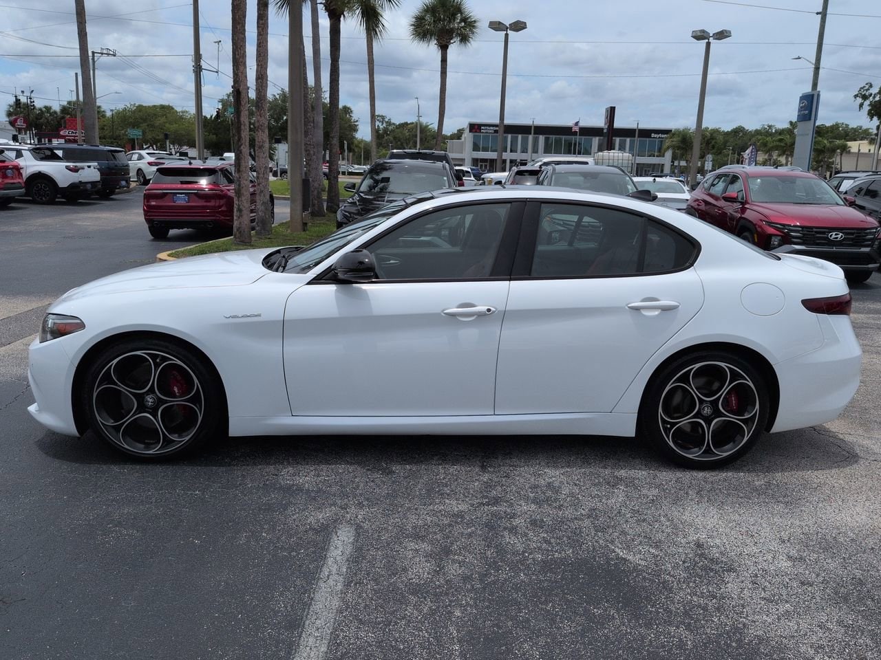 2022 Alfa Romeo Giulia Ti Veloce - Photo 7