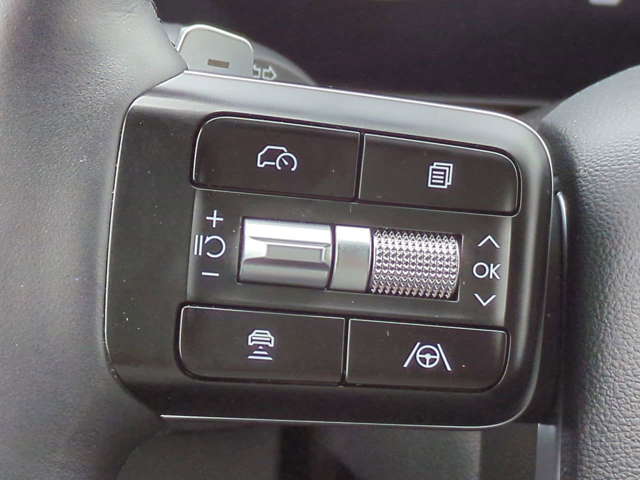 2025 Hyundai Santa Fe SEL - Photo 24
