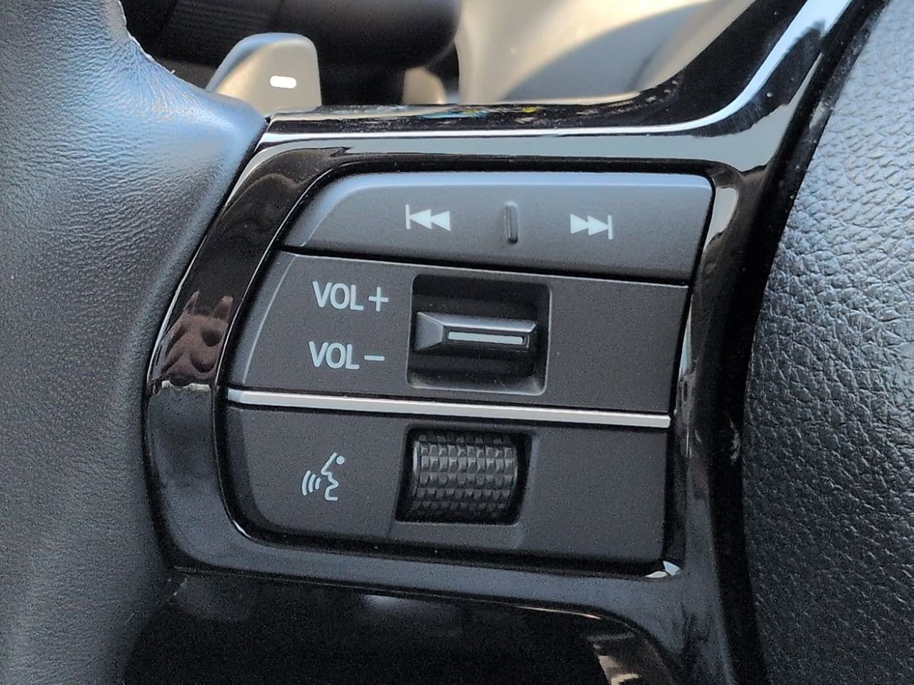 2023 Honda Civic Touring - Photo 24
