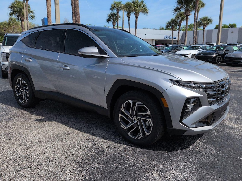 New 2026 Hyundai Tucson Limited FWD SUV