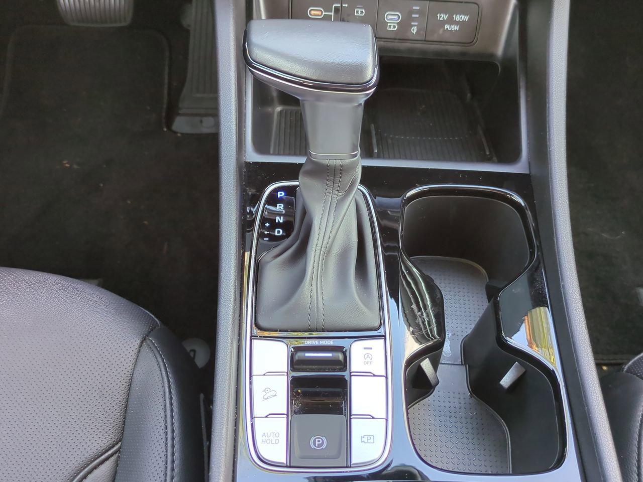 2025 Hyundai Tucson SEL Convenience - Photo 19