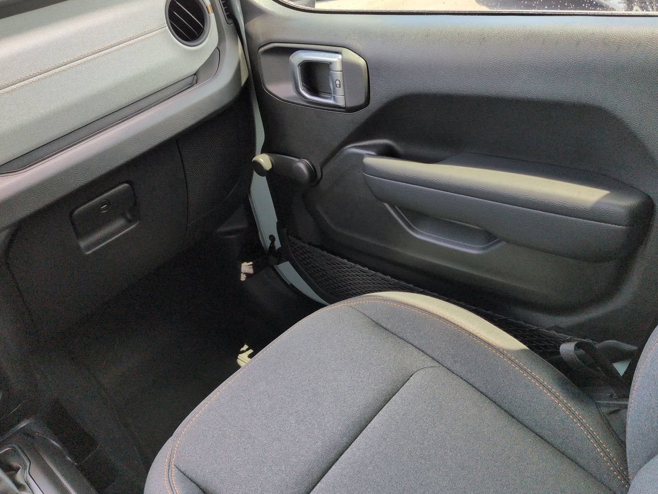2024 Jeep Wrangler 4-Door Sport - Photo 17