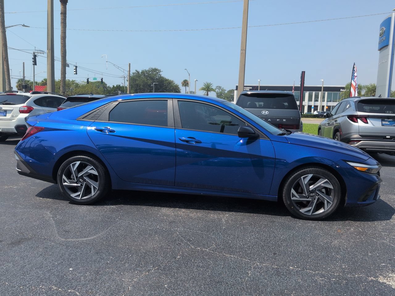 KMHLM4DG2SU903953
