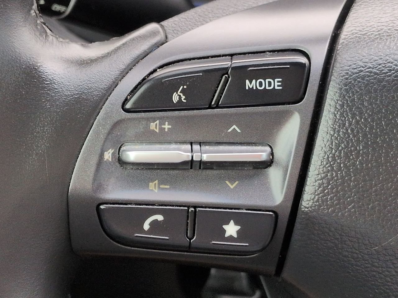 2022 Hyundai Kona SEL - Photo 25