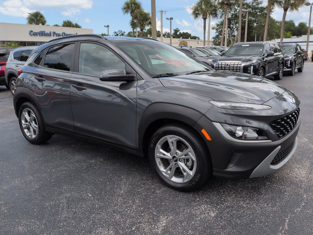 Used 2023 Hyundai Kona SEL SEL Auto FWD
