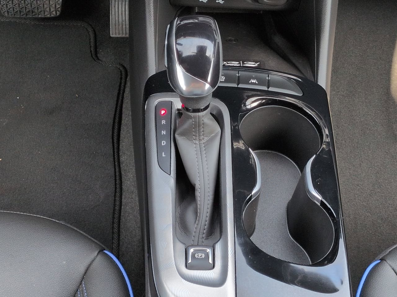 2024 Buick Envista Sport Touring - Photo 19