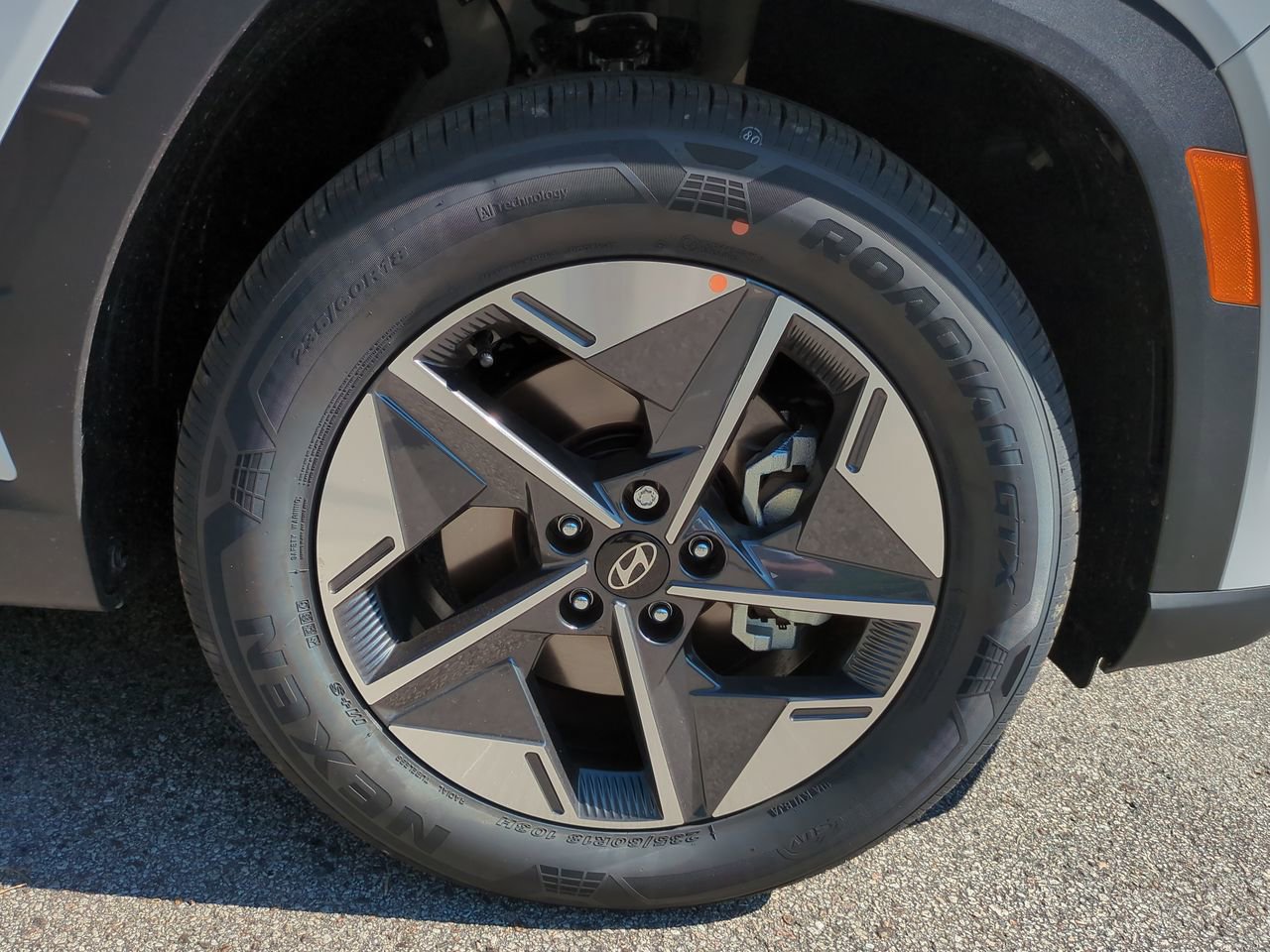 2025 Hyundai Tucson SEL Convenience - Photo 11