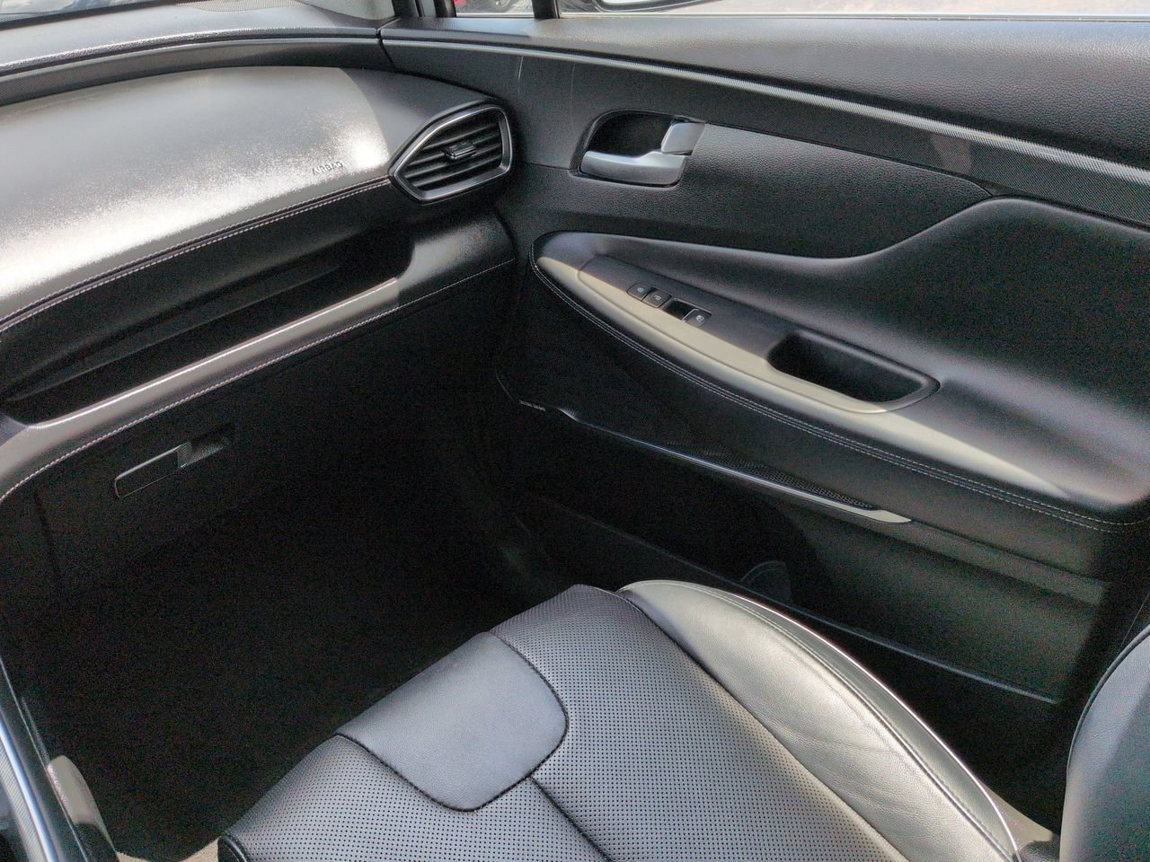 2023 Hyundai Santa Fe Limited HEV - Photo 17
