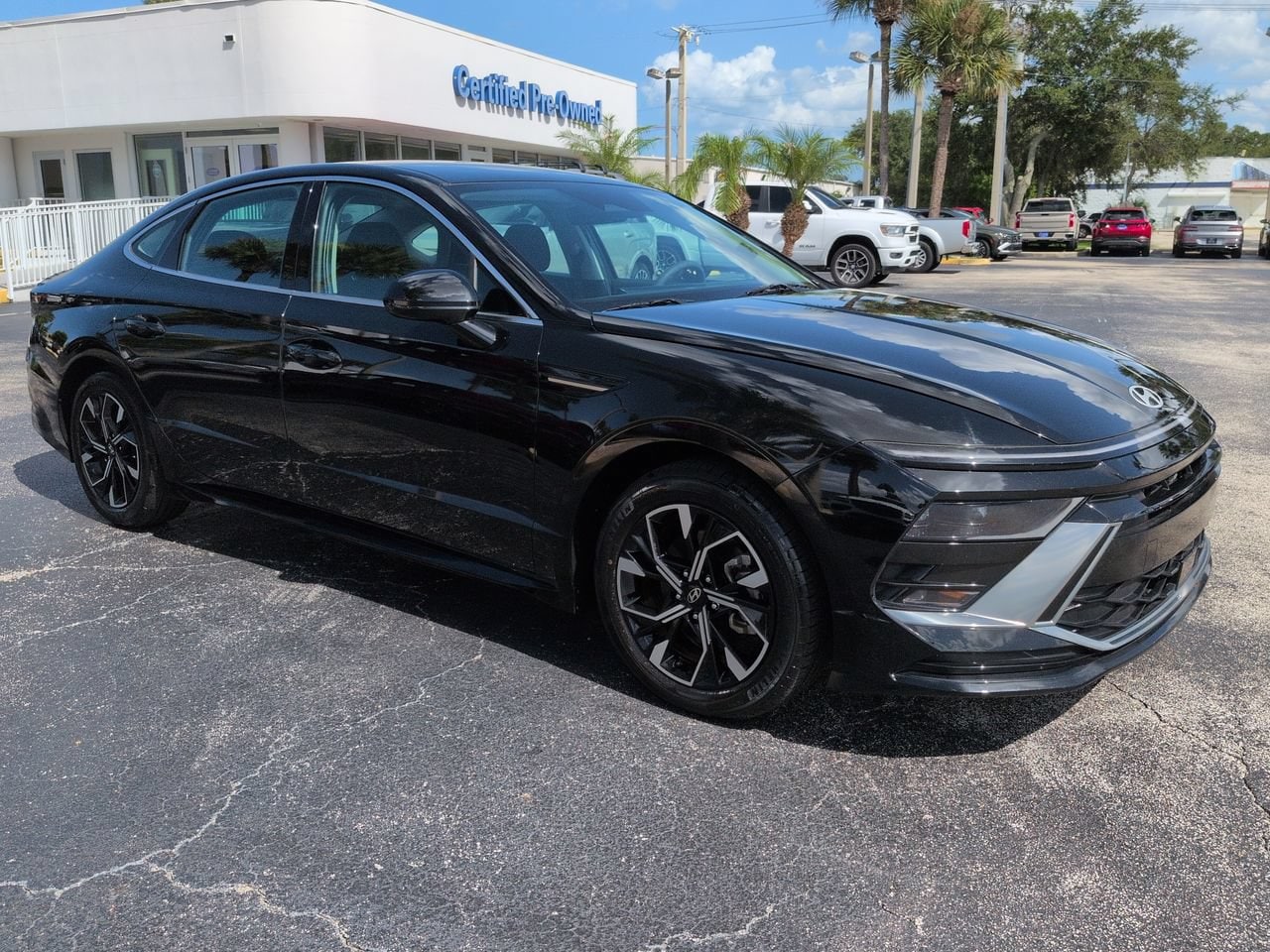 2024 Hyundai Sonata SEL - Photo 2