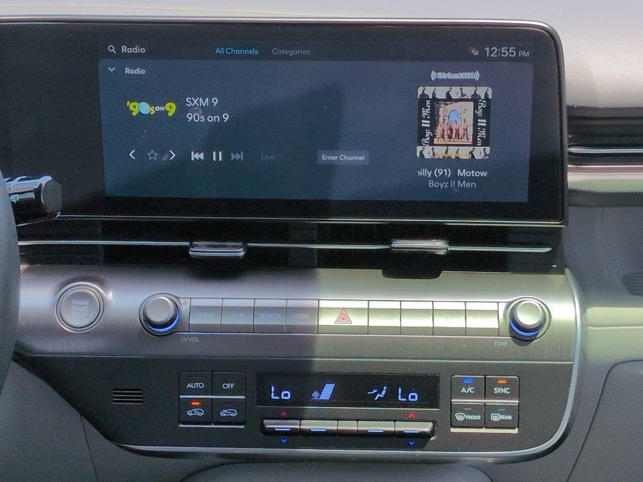 2024 Hyundai Kona SEL - Photo 18